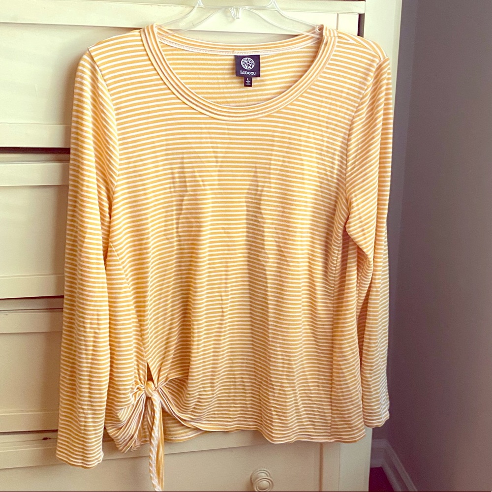 Crew neck 3/4 sleeve top